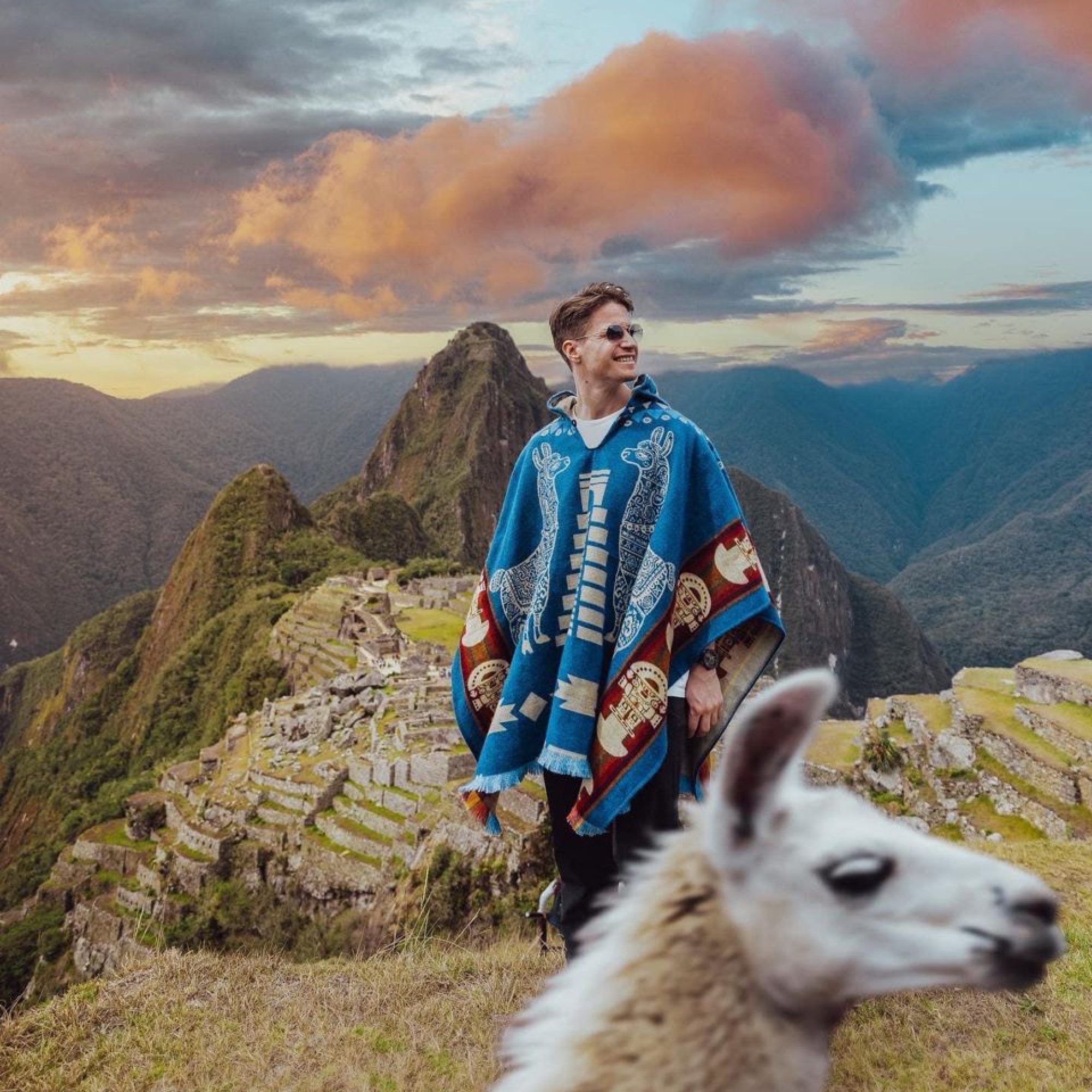 6944d44d7e27f6c76f2df389f3274823