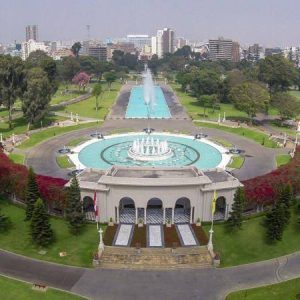 CENTRO-HISTORICO-DE-LIMA-PARQUE-DE-LAS-AGUAS-2